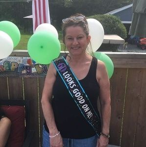 Meet your Posher, Denise